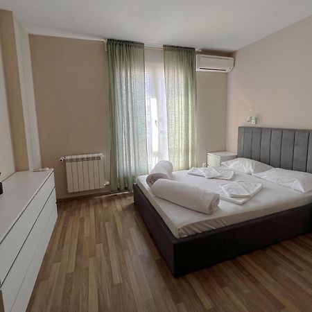 Lubata 5 Apartments - 2 Bedrooms Софія Екстер'єр фото